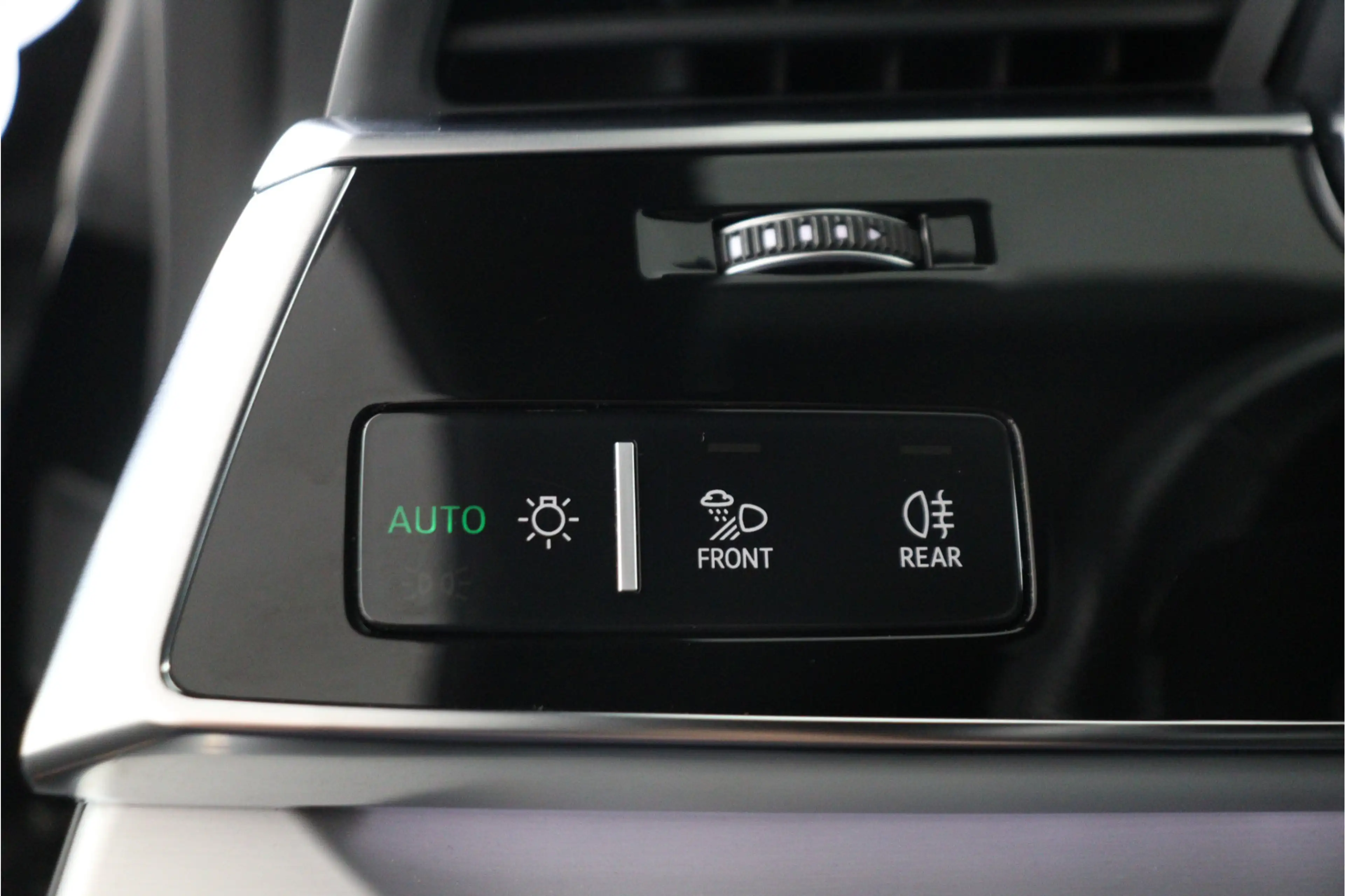Audi Q8 4.0 TDI SQ8 Quattro - 100% Onderhouden | HD Matrix — photo 28