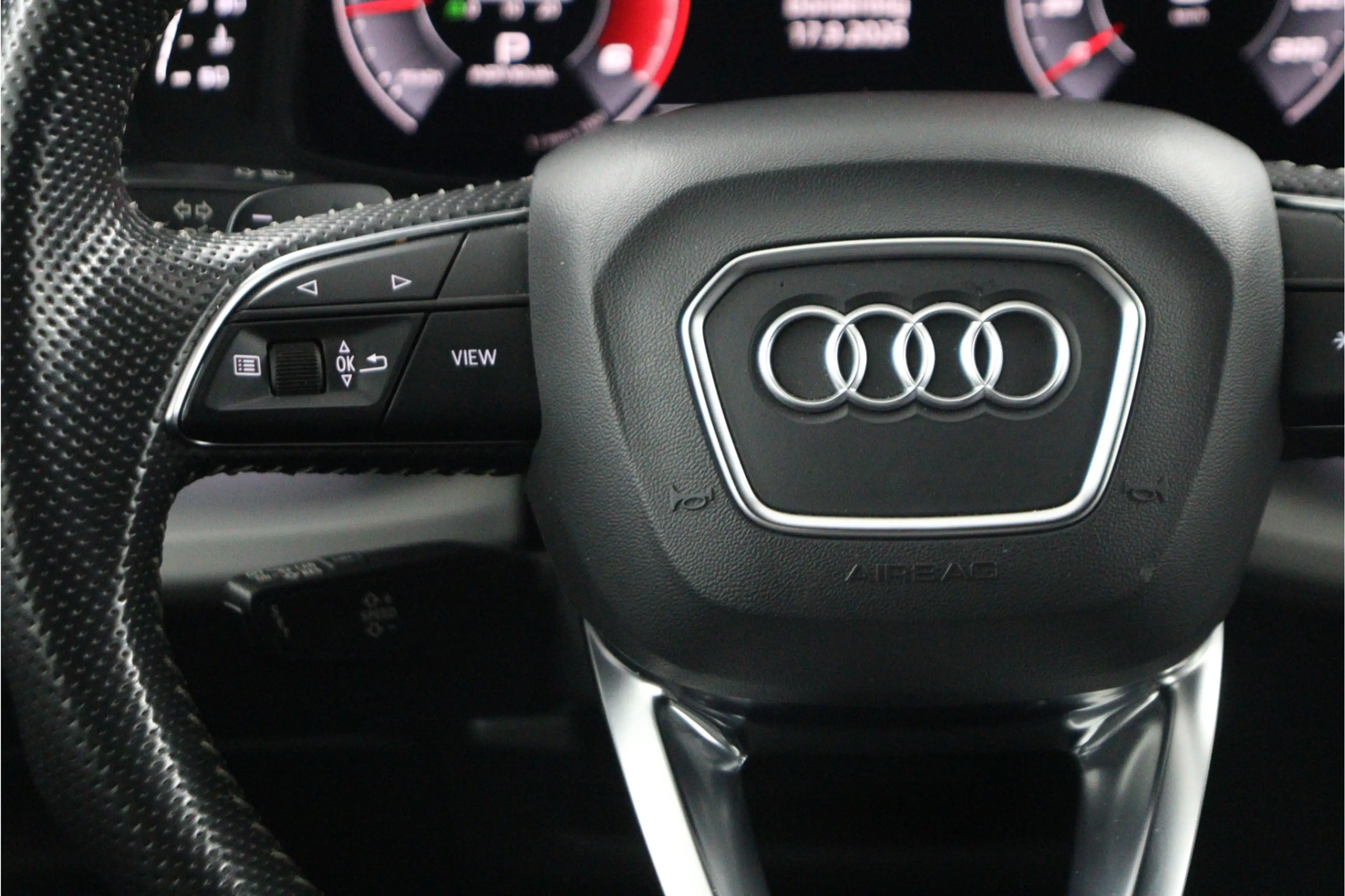 Audi Q8 4.0 TDI SQ8 Quattro - 100% Onderhouden | HD Matrix — photo 20