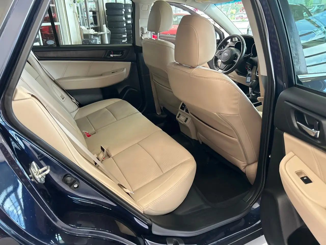 Subaru OUTBACK снимка Subaru OUTBACK