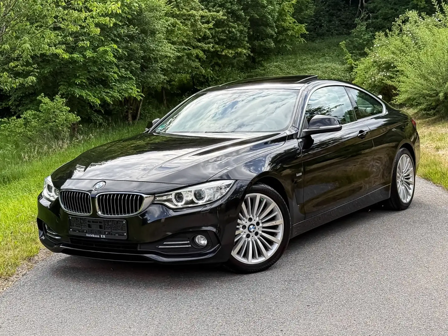 BMW 420 d Luxury Line AUTOM.|LEDER|XENON|GSD|MEM|AHK Schwarz - 1