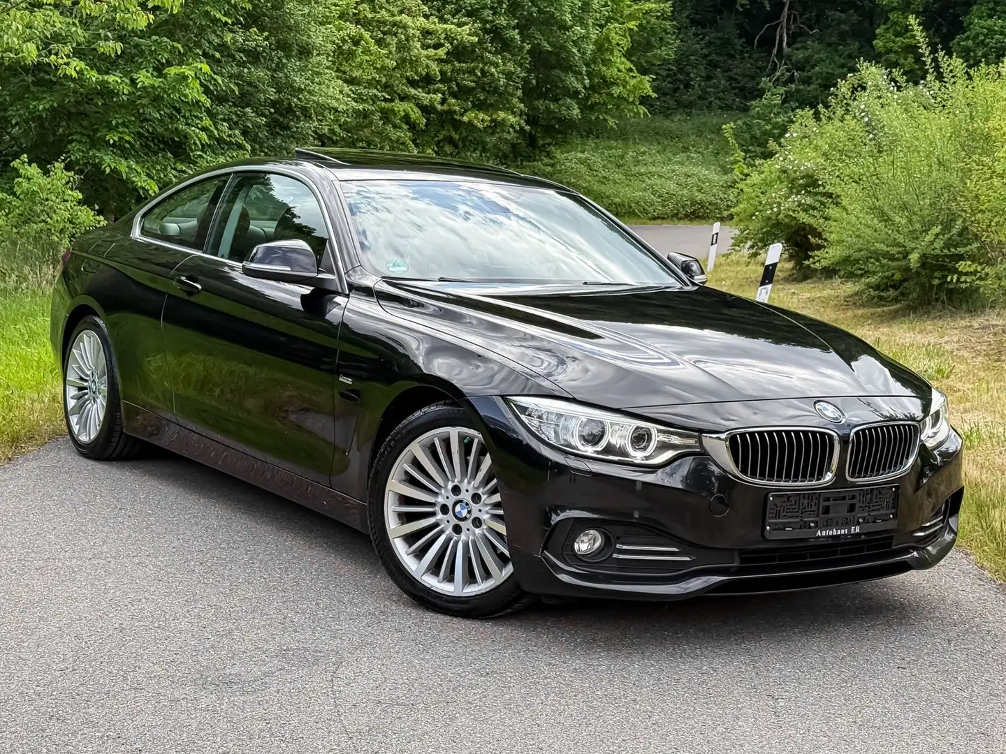 BMW 420 d Luxury Line AUTOM.|LEDER|XENON|GSD|MEM|AHK Schwarz - 2