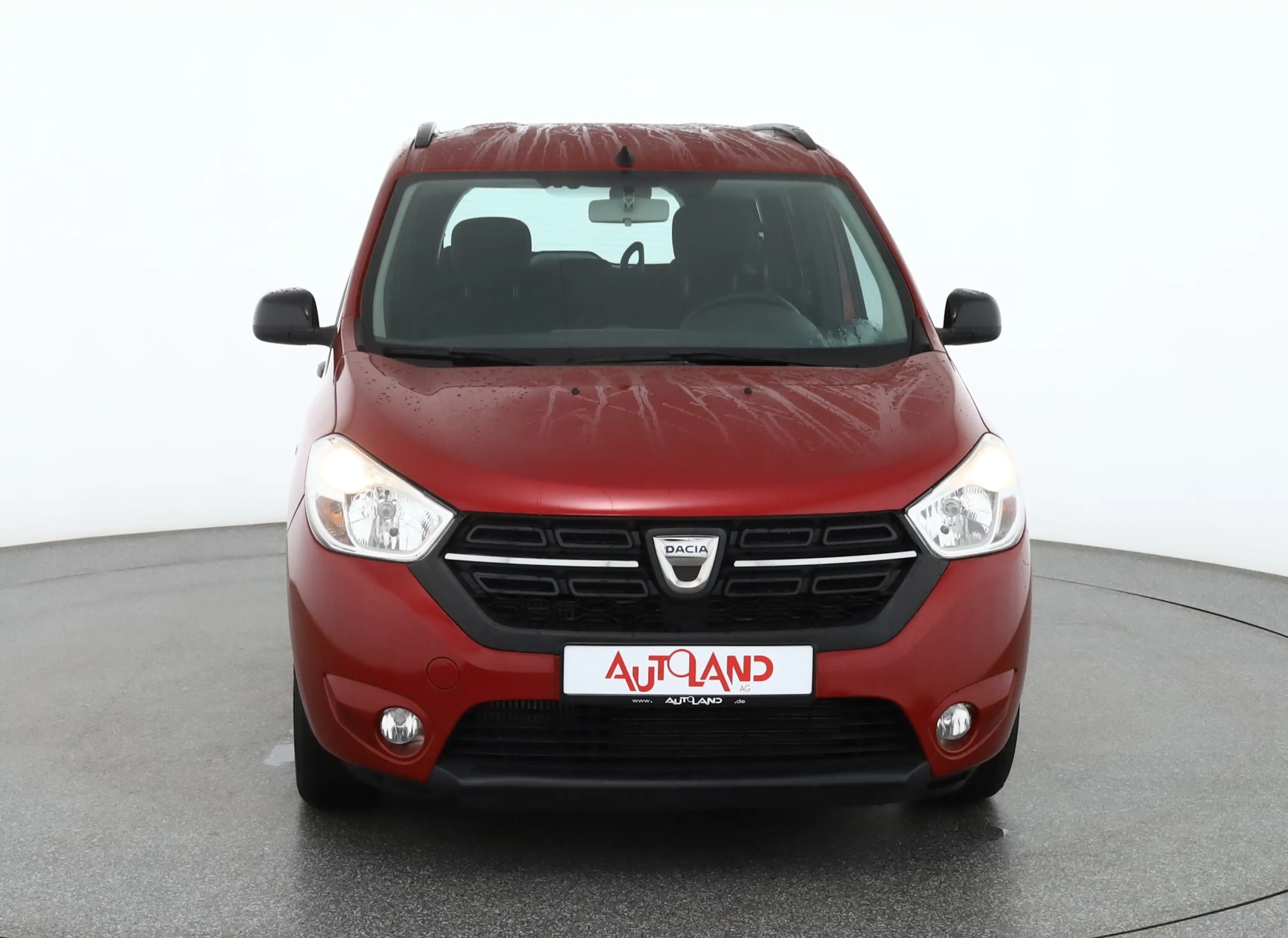 Dacia Lodgy 1.3 TCe Comfort Navi Sitzheizung PDC 1.Hd. — photo 8