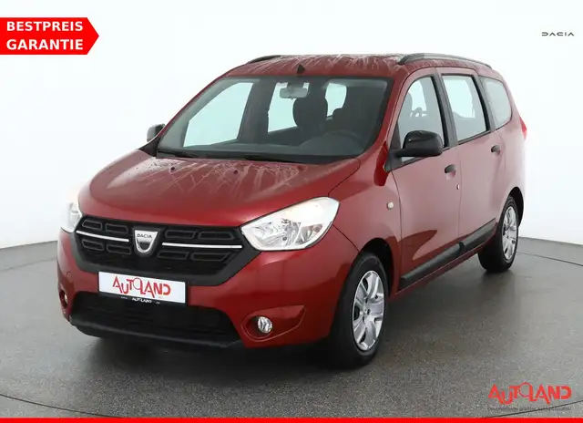Dacia Lodgy 1.3 TCe Comfort Navi Sitzheizung PDC 1.Hd.