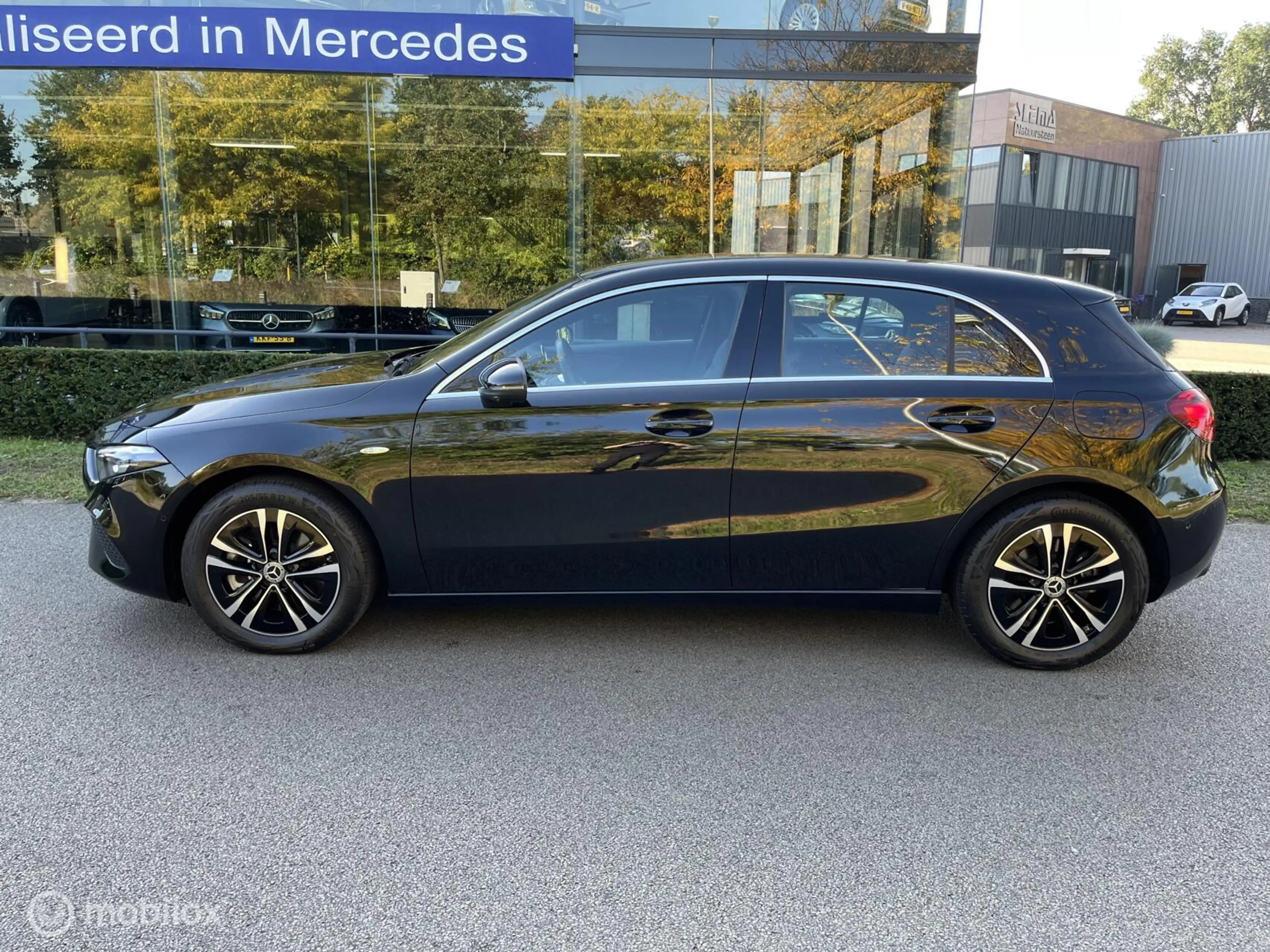 Mercedes-Benz A 250 e Business Solution Multibeam Led, 360 camera, Dod — photo 3