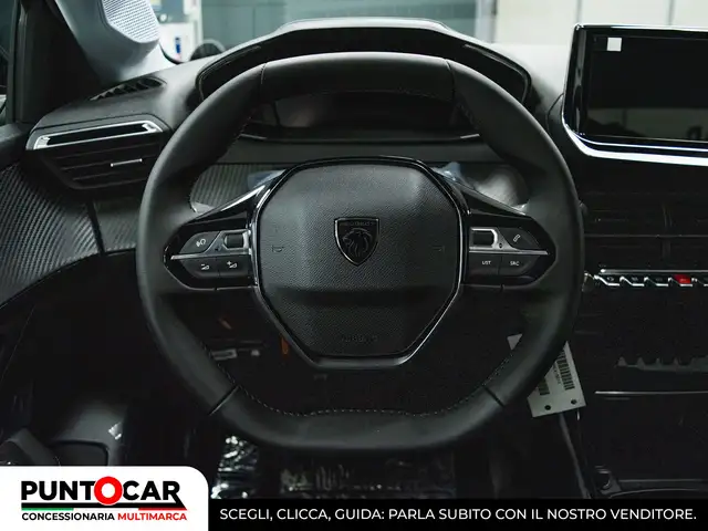 Peugeot 208 view 8
