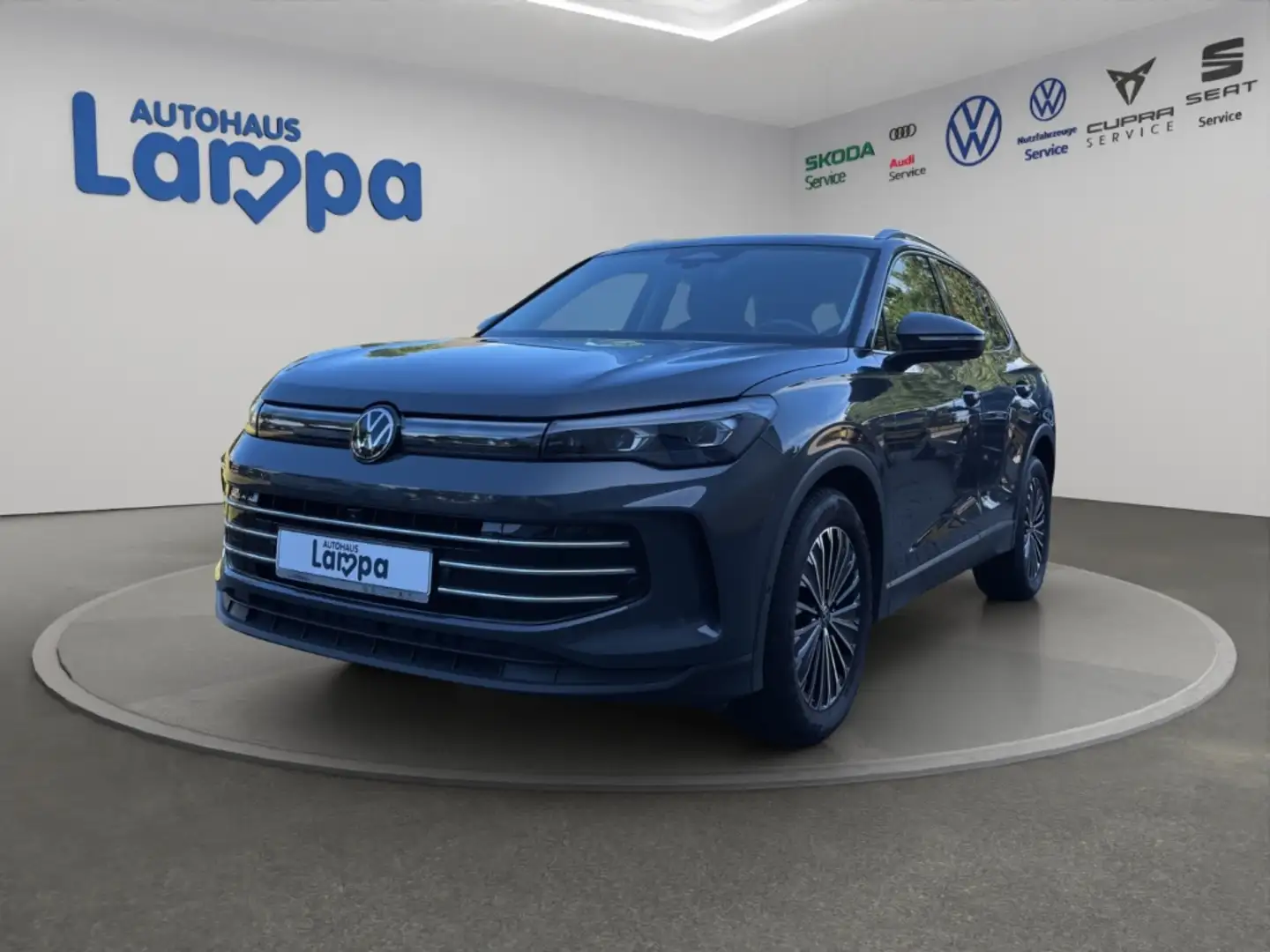 Volkswagen Tiguan Elegance 1.5 eTSI DSG AHK,RFK,NAV,SHZ,ACC,MATRIX Grau - 2
