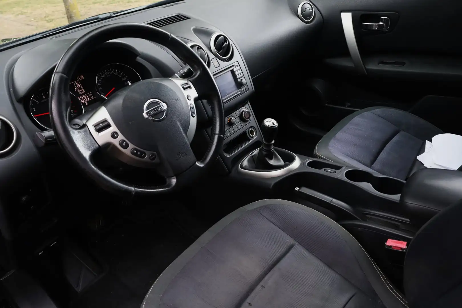 Nissan Qashqai+2 2.0 Connect Edition | Nieuwe banden | Remmerij ver Zwart - 2