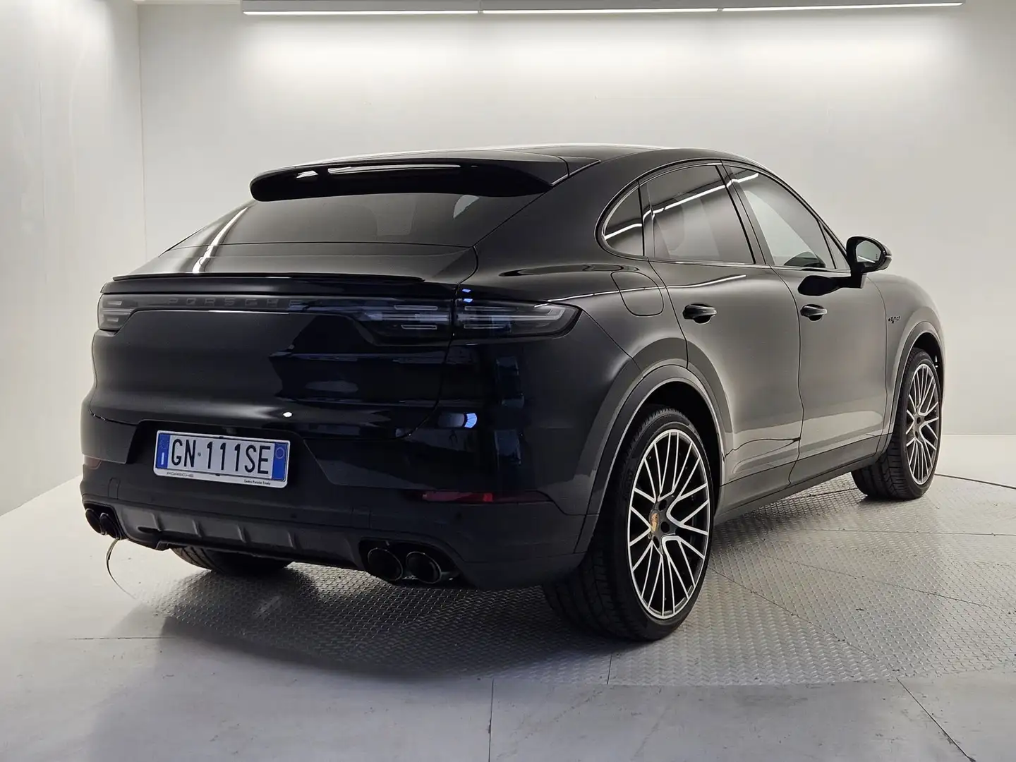 Porsche Cayenne Cayenne Coupé 3.0 V6 E-Hybrid Platinum Edition Modrá - 2