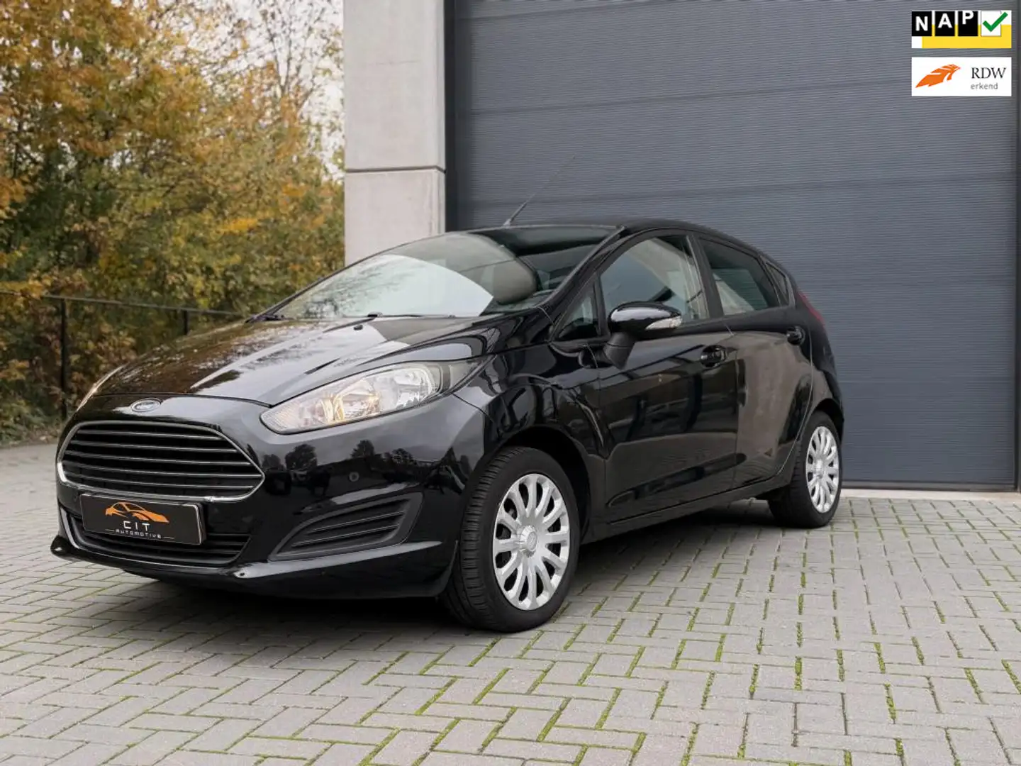 Ford Fiesta 1.0 | Airco| Stoel - Voorruitverwarm.|Navi|APK 11- Zwart - 1