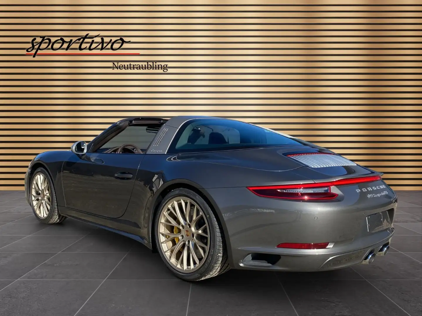 Porsche 991 911 Targa 4 GTS Exclusive Manufaktur/Sylt/PCCB Gris - 2