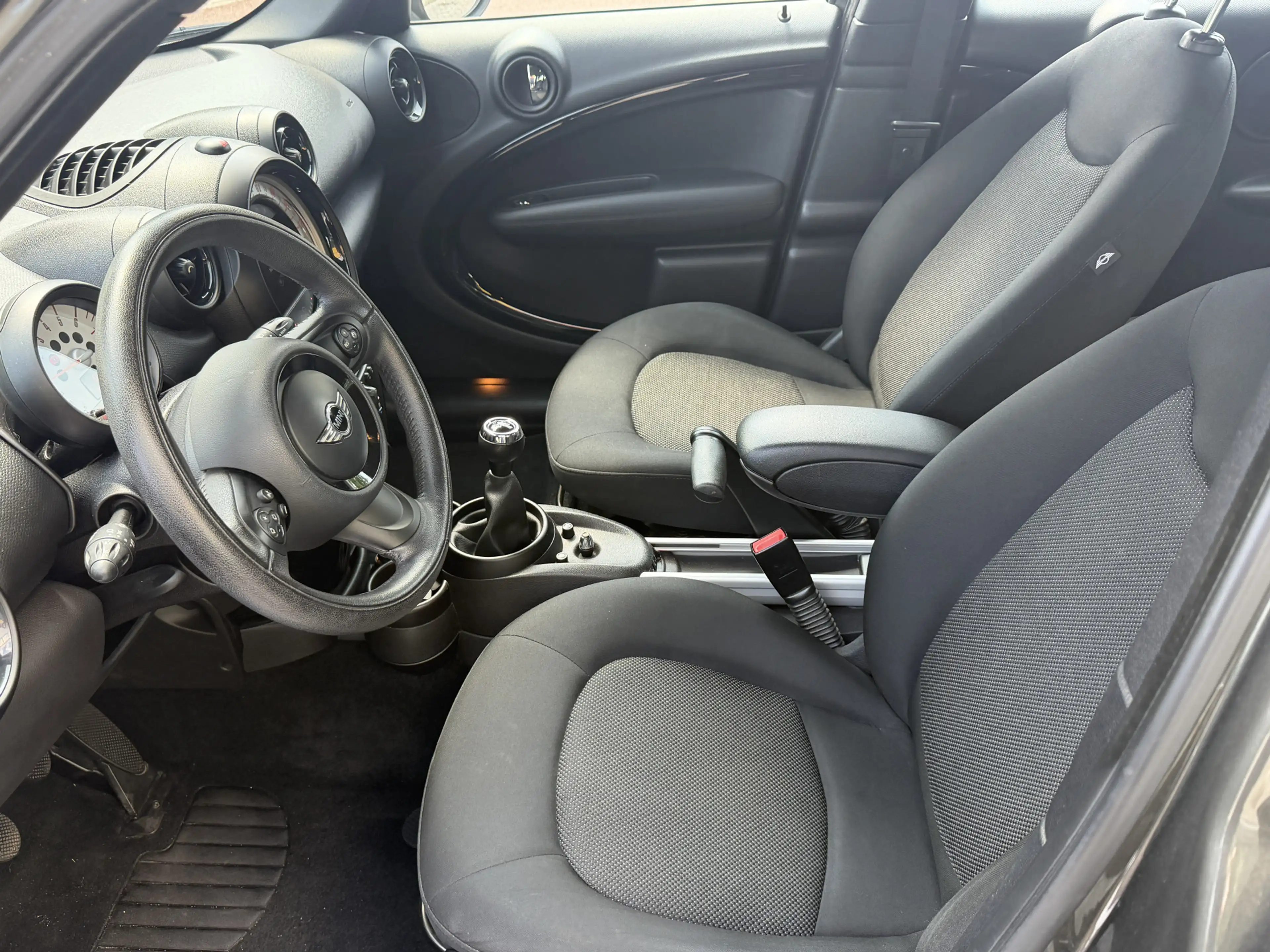MINI One Countryman 1.6 Business Line * 128.159 * Navi * Climatronic * — photo 14