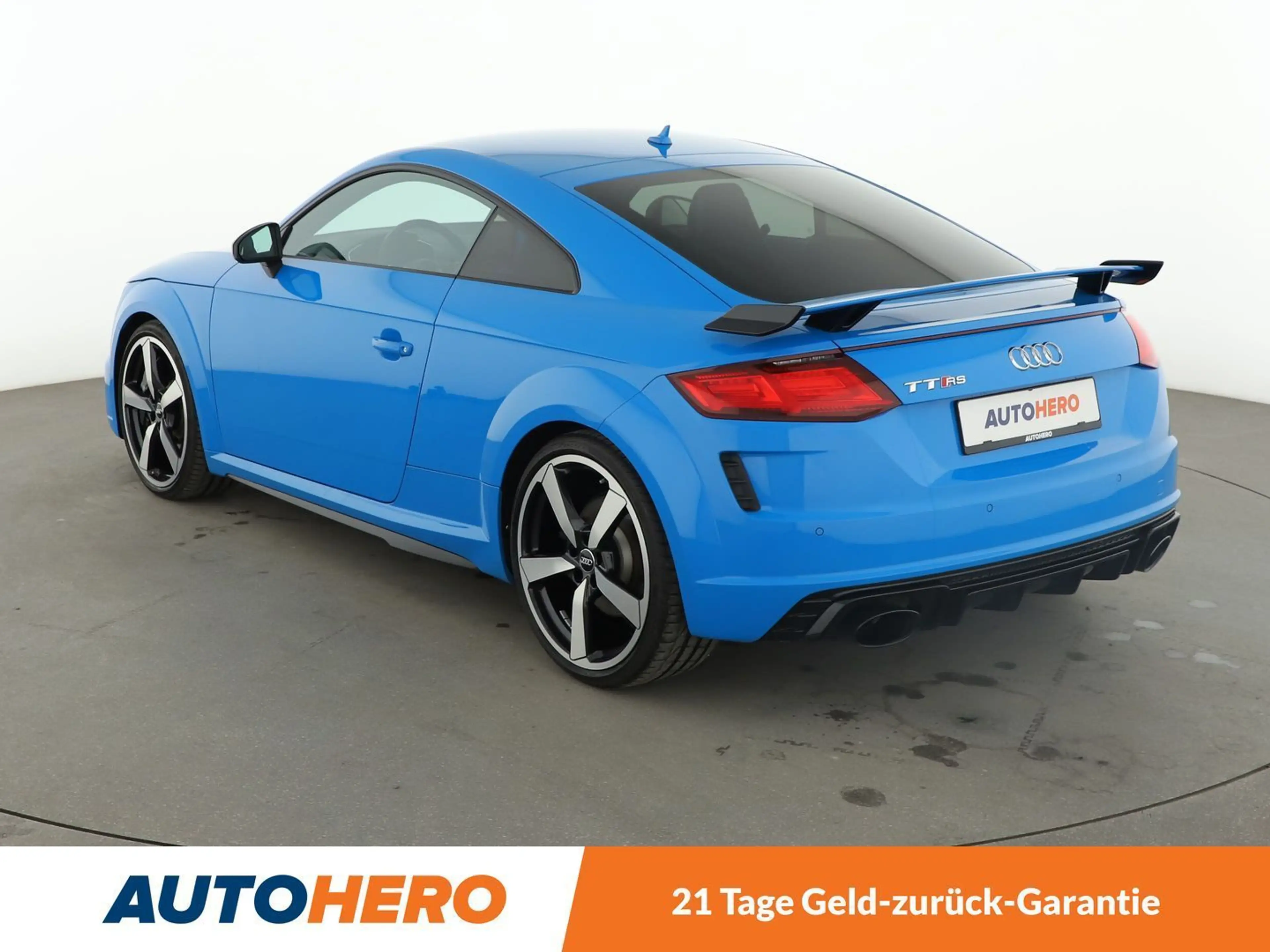 Audi TT RS 2.5 TFSI quattro Coupe  Aut.*NAVI*LED*PDC* — photo 4