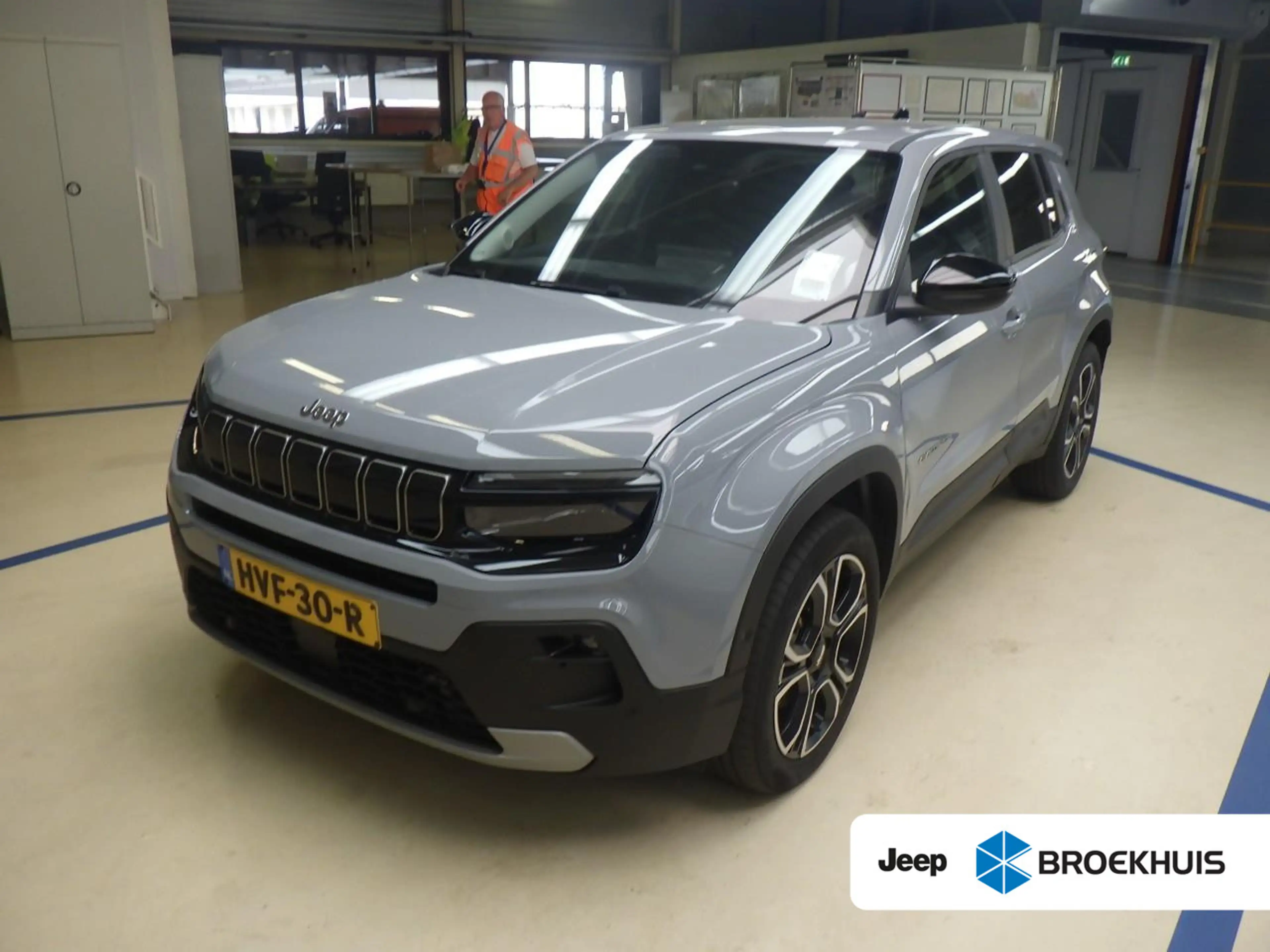 Jeep Avenger 1.2 e-Hybrid Summit Camera | Parkeersensoren Voor