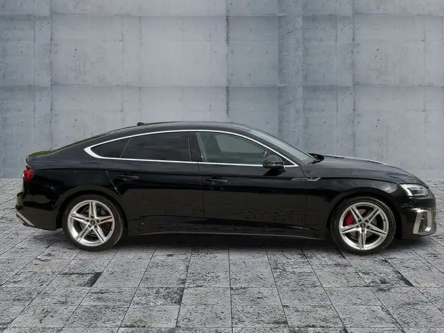 Audi A5 view 7