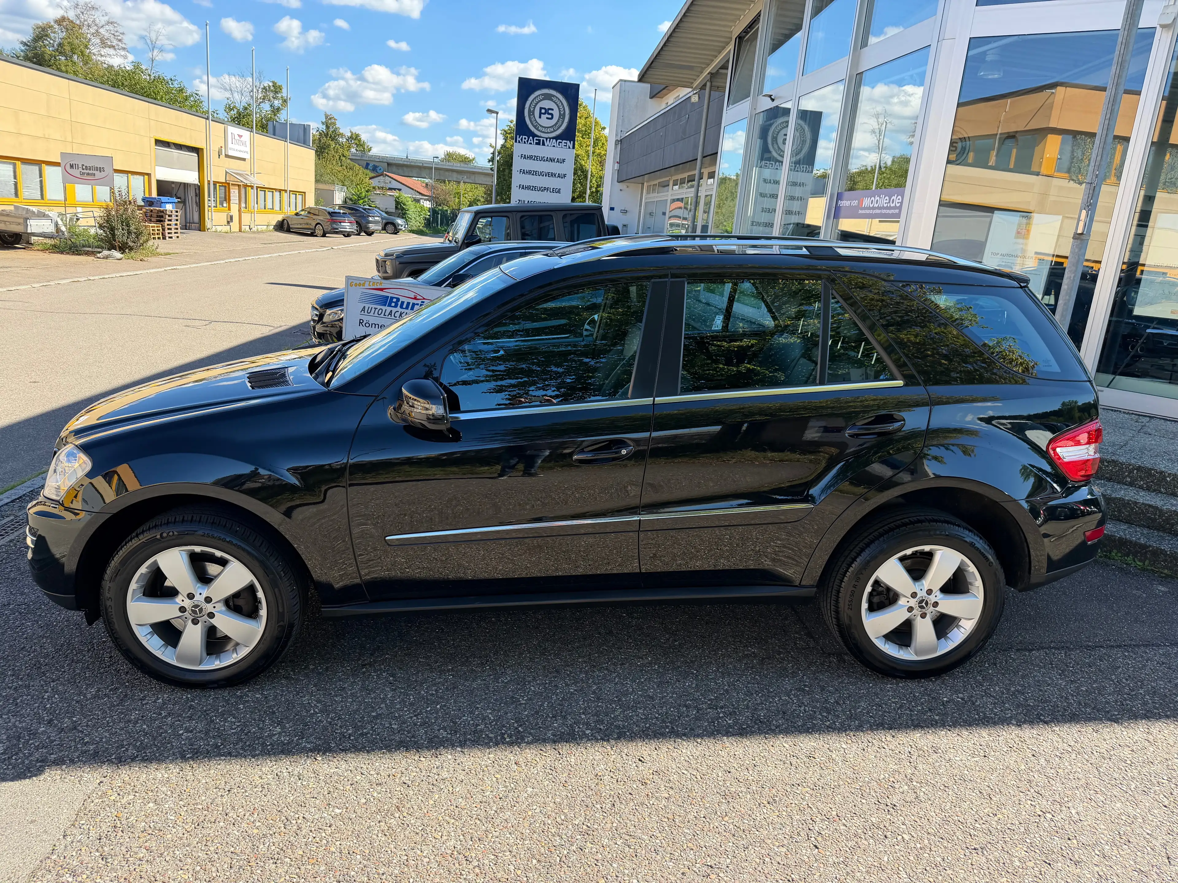 Mercedes-Benz ML 350 CDI 4Matic 7G-TRONIC *SPORT-PAKET / TOP-AUSSTATTUNG!!* — photo 3