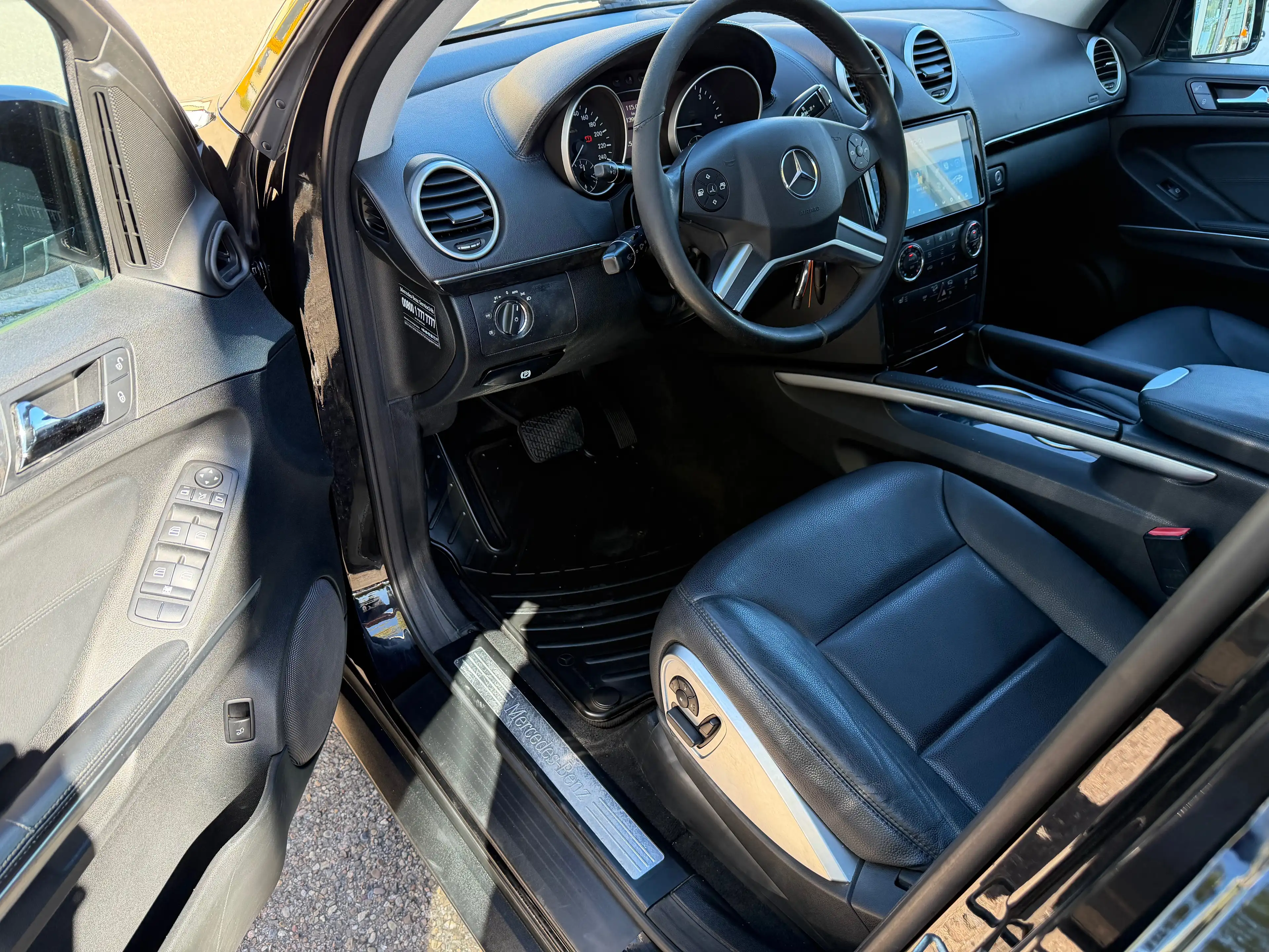 Mercedes-Benz ML 350 CDI 4Matic 7G-TRONIC *SPORT-PAKET / TOP-AUSSTATTUNG!!* — photo 13