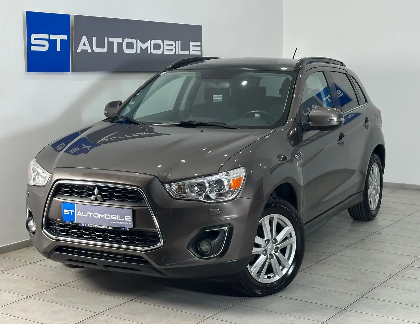 Mitsubishi ASX 2.2 DI-D Intense 4WD Aut. //PANORAMADACH//AHK // Braun - 1