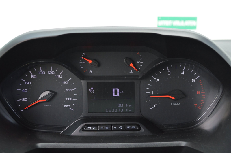 Peugeot Partner Carplay|Cruise|Airco|PDC — photo 27
