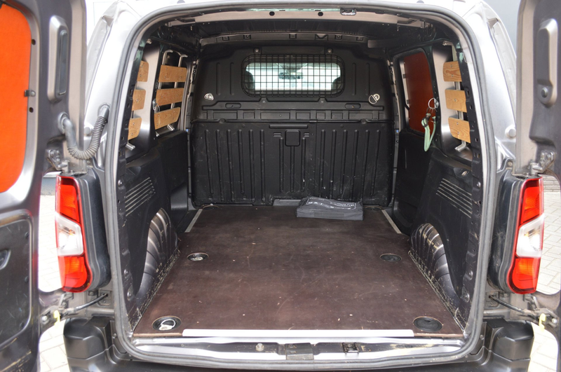 Peugeot Partner Carplay|Cruise|Airco|PDC — photo 11