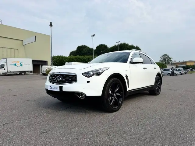 Infiniti FX 3.0d V6 S Premium awd auto
