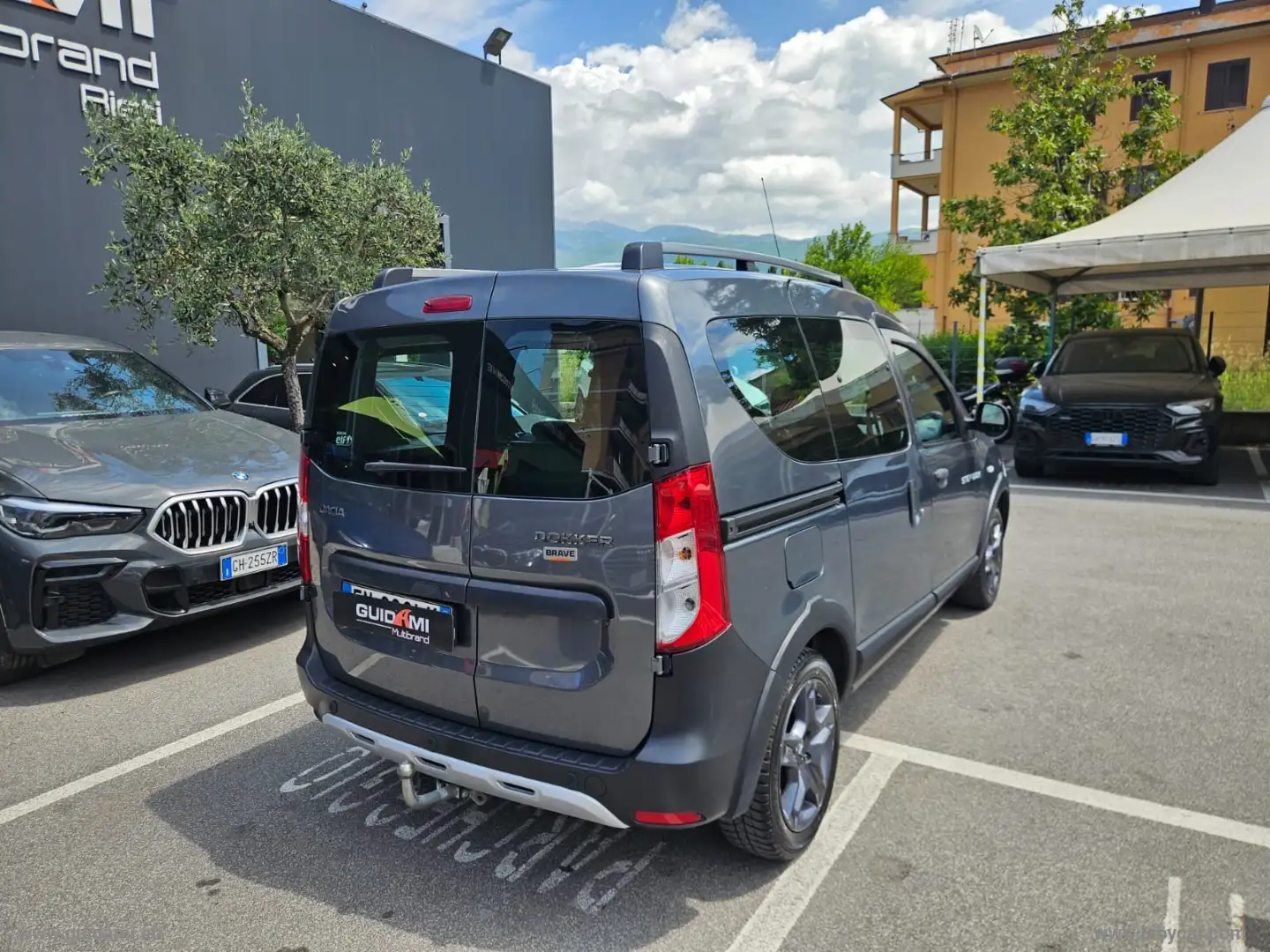 Dacia Dokker 1.5 dCi 90CV Lauréate N1 N1,GANCIO TRAINO Noir - 2