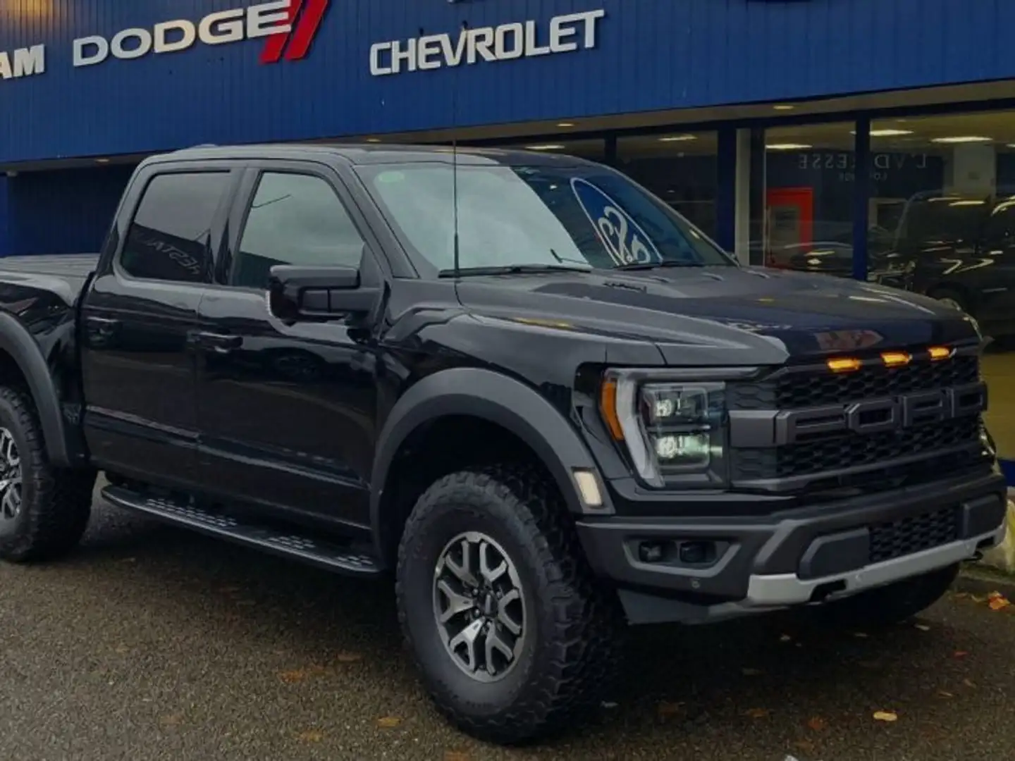 Ford F 150 Raptor SuperCrew V6 3.5L EcoBoost 450 Ch - 801A Gr Negro - 1