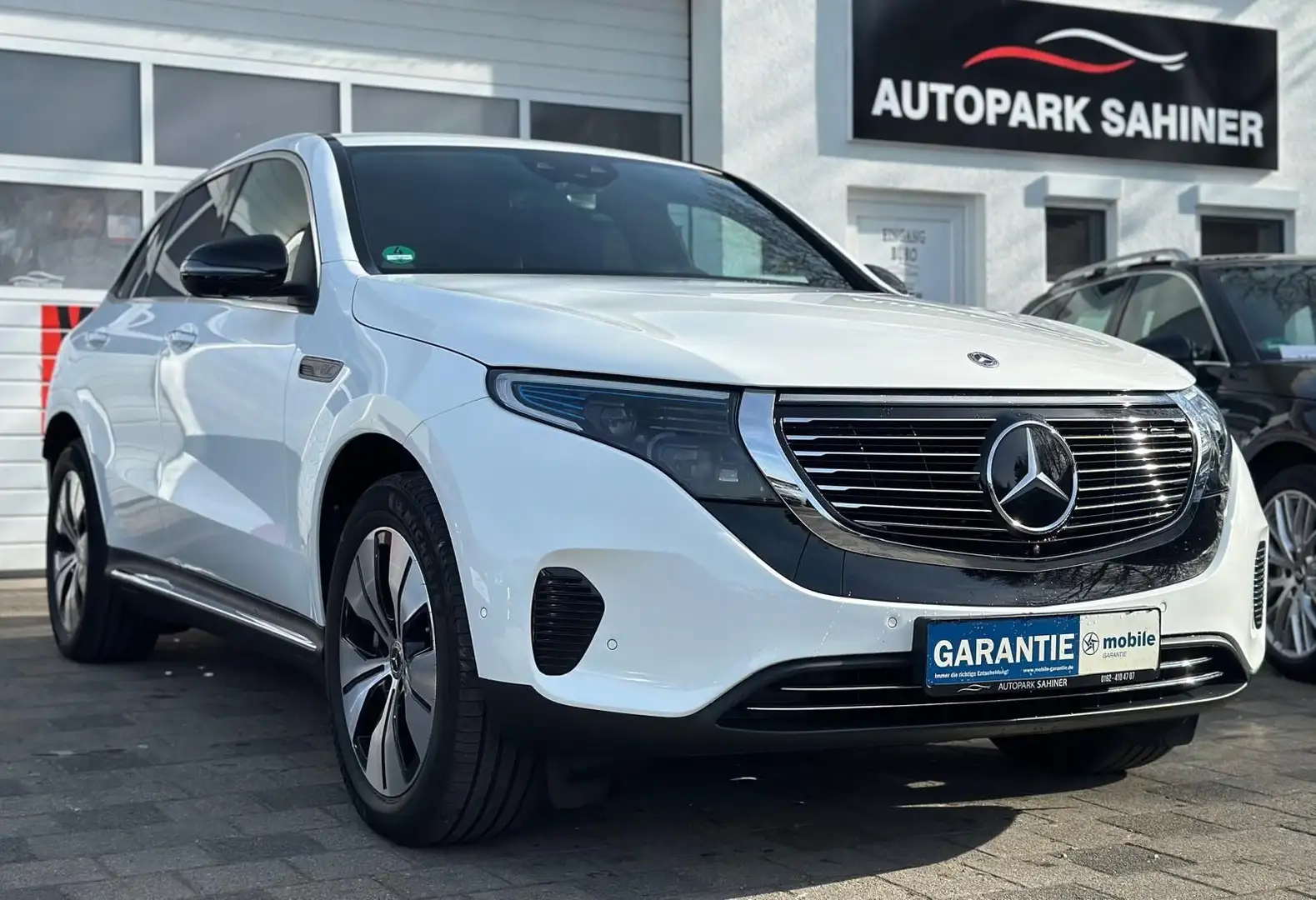 Mercedes-Benz EQC 400 400 4Matic/TOP/ALU/ Weiß - 2
