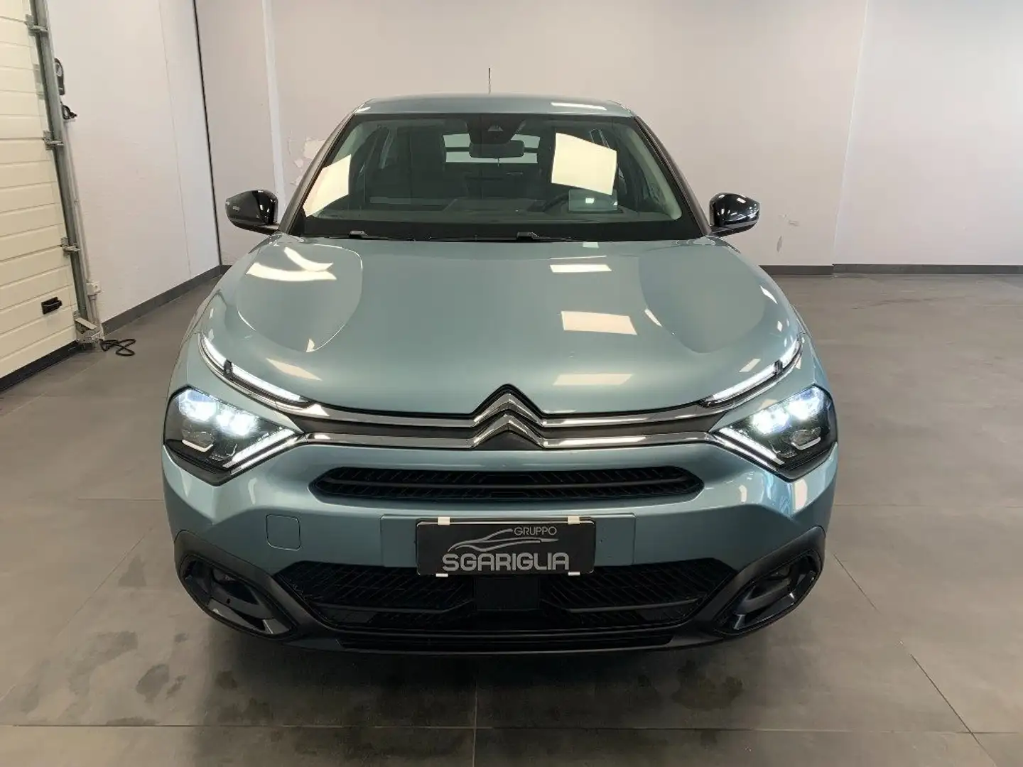 Citroen C4 1.5 BlueHDi EAT8 Shine Automatico Vert - 2