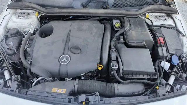Mercedes-Benz Unknown Model view 15