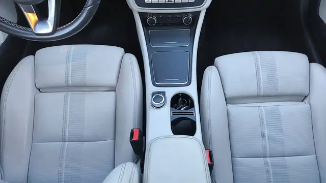 Mercedes-Benz Unknown Model view 13