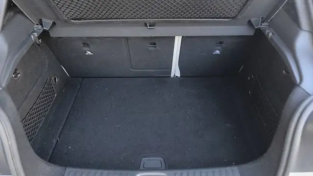Mercedes-Benz Unknown Model view 14