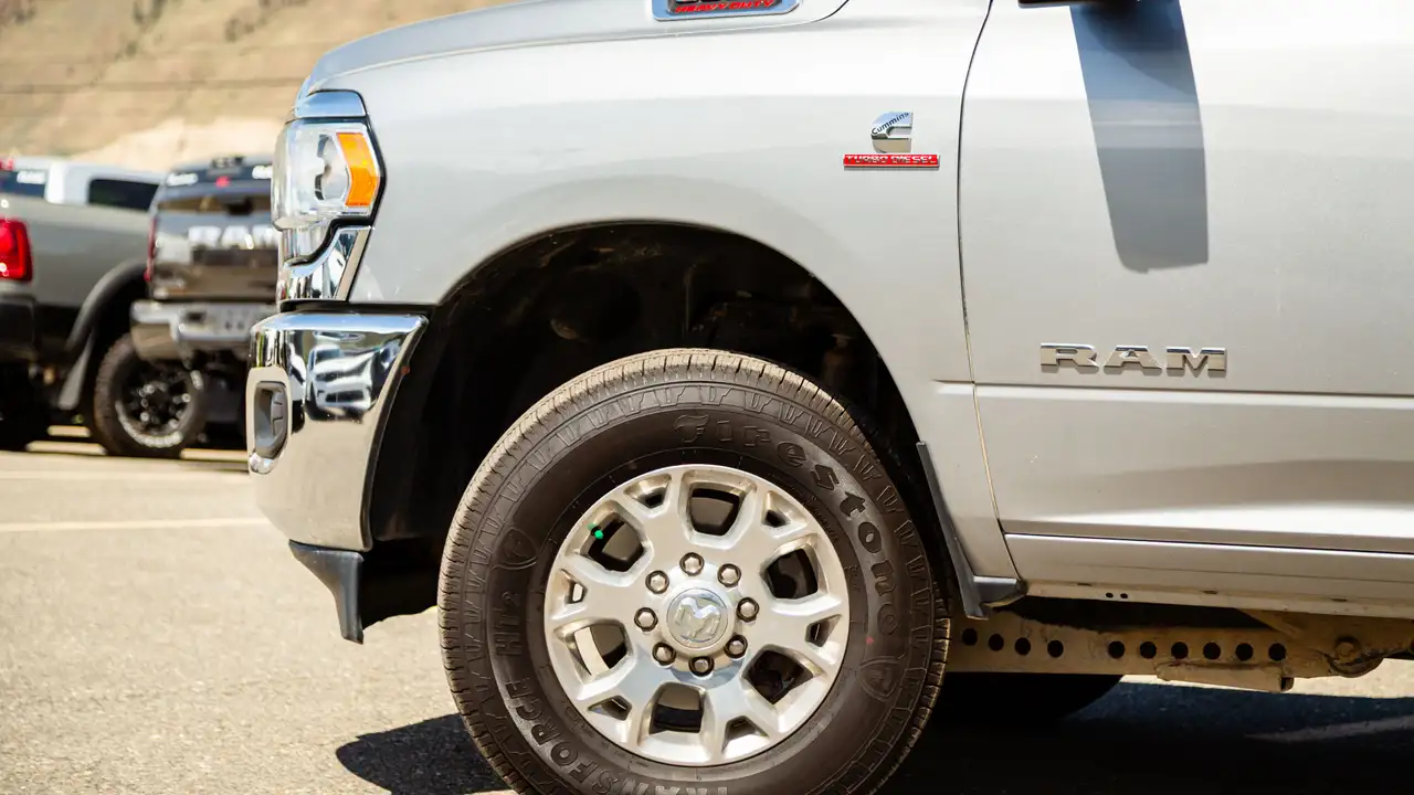 RAM 3500 снимка RAM 3500