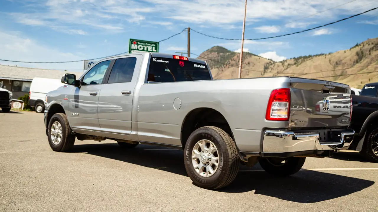 RAM 3500 снимка RAM 3500