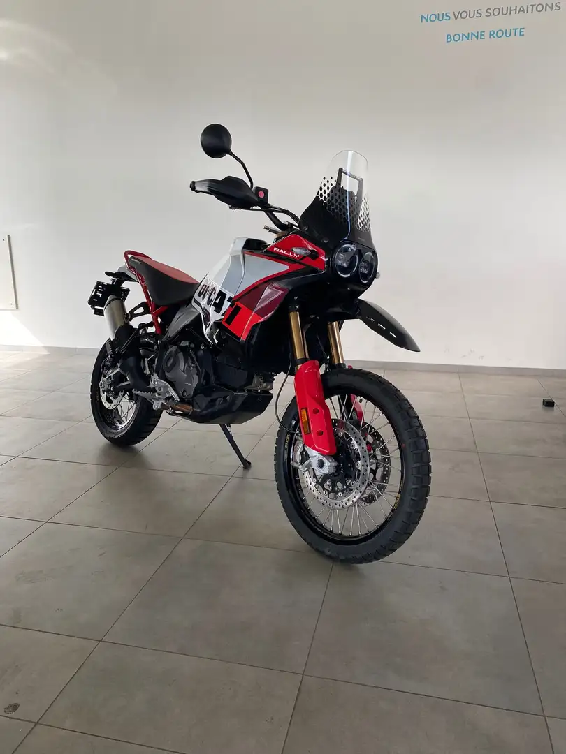Ducati DesertX Rally Wit - 2