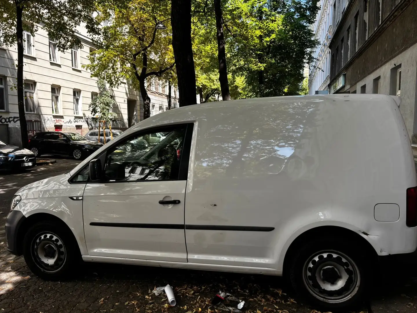 Volkswagen Caddy Caddy Kombi 1,2 TSI Conceptline Weiß - 1