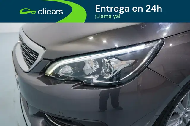 Peugeot 308 view 10