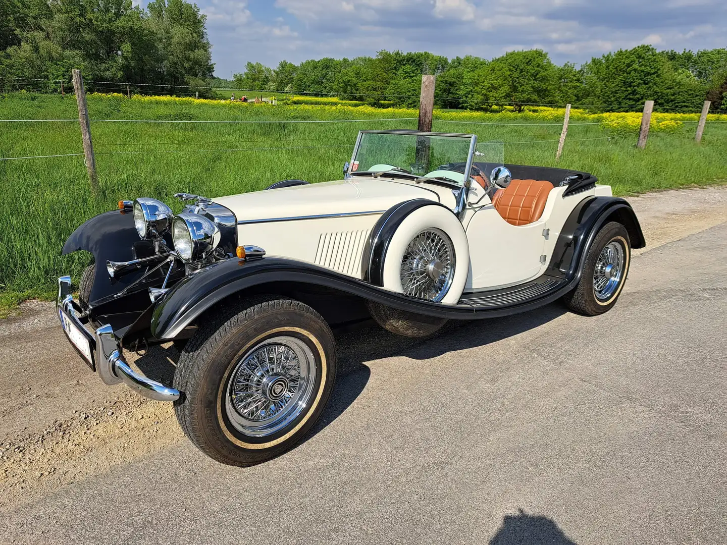 Jaguar SS 100 Nachbau/Eigenbau Бежевый  - 1