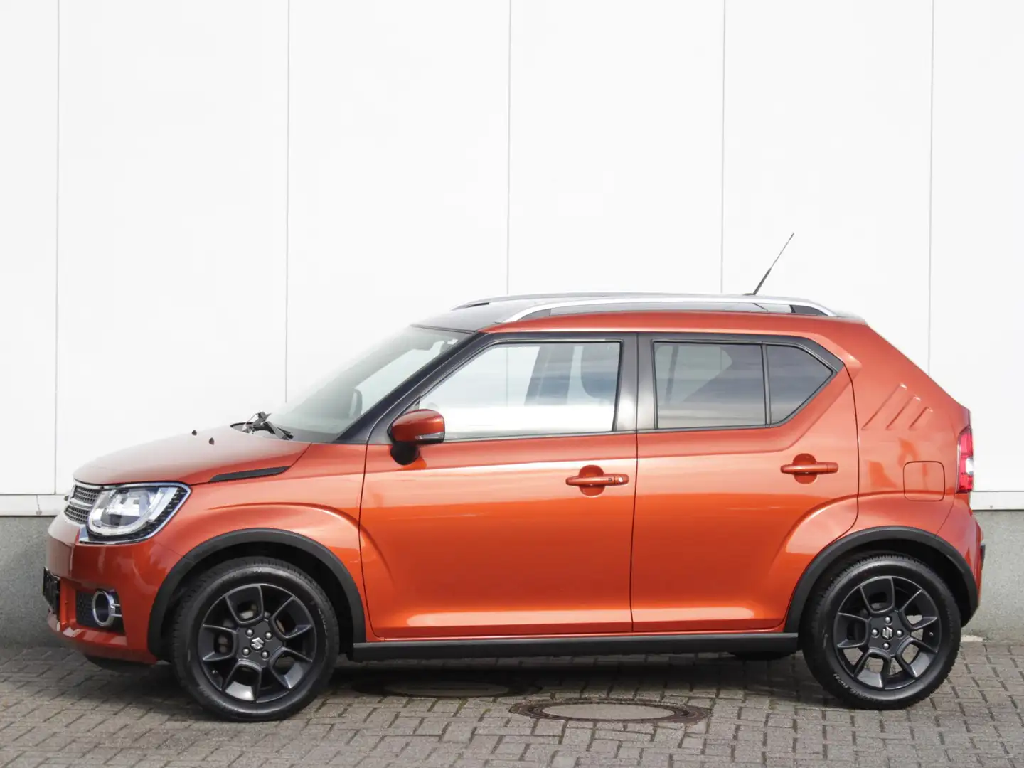 Suzuki Ignis 1.2 Smart Hybrid Stijl | Clima | Cruise | Navigati Oranžová - 2