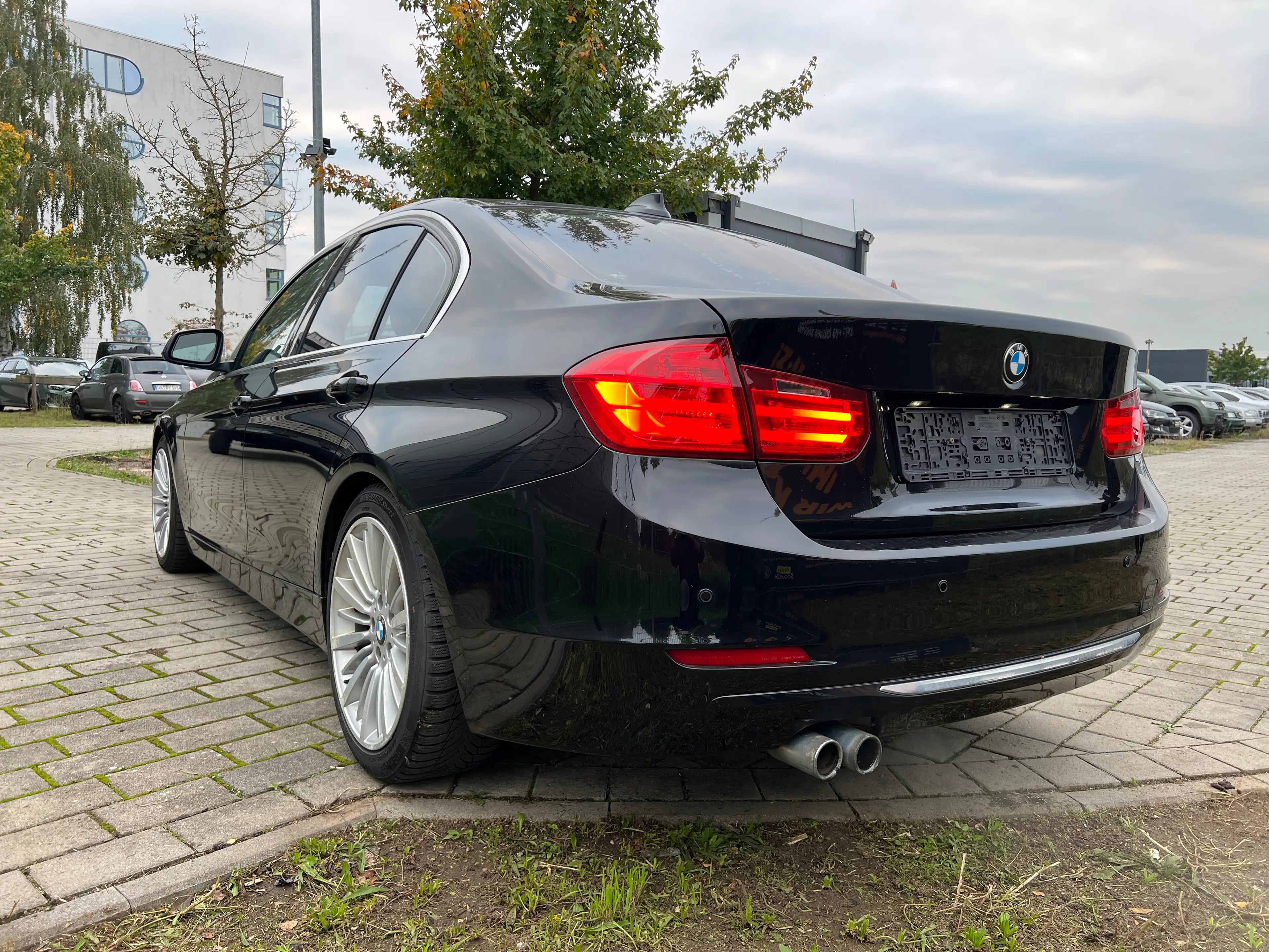 BMW 328 328 i/ 2HAND/Vollender/Automatik/Gepflegt — photo 7