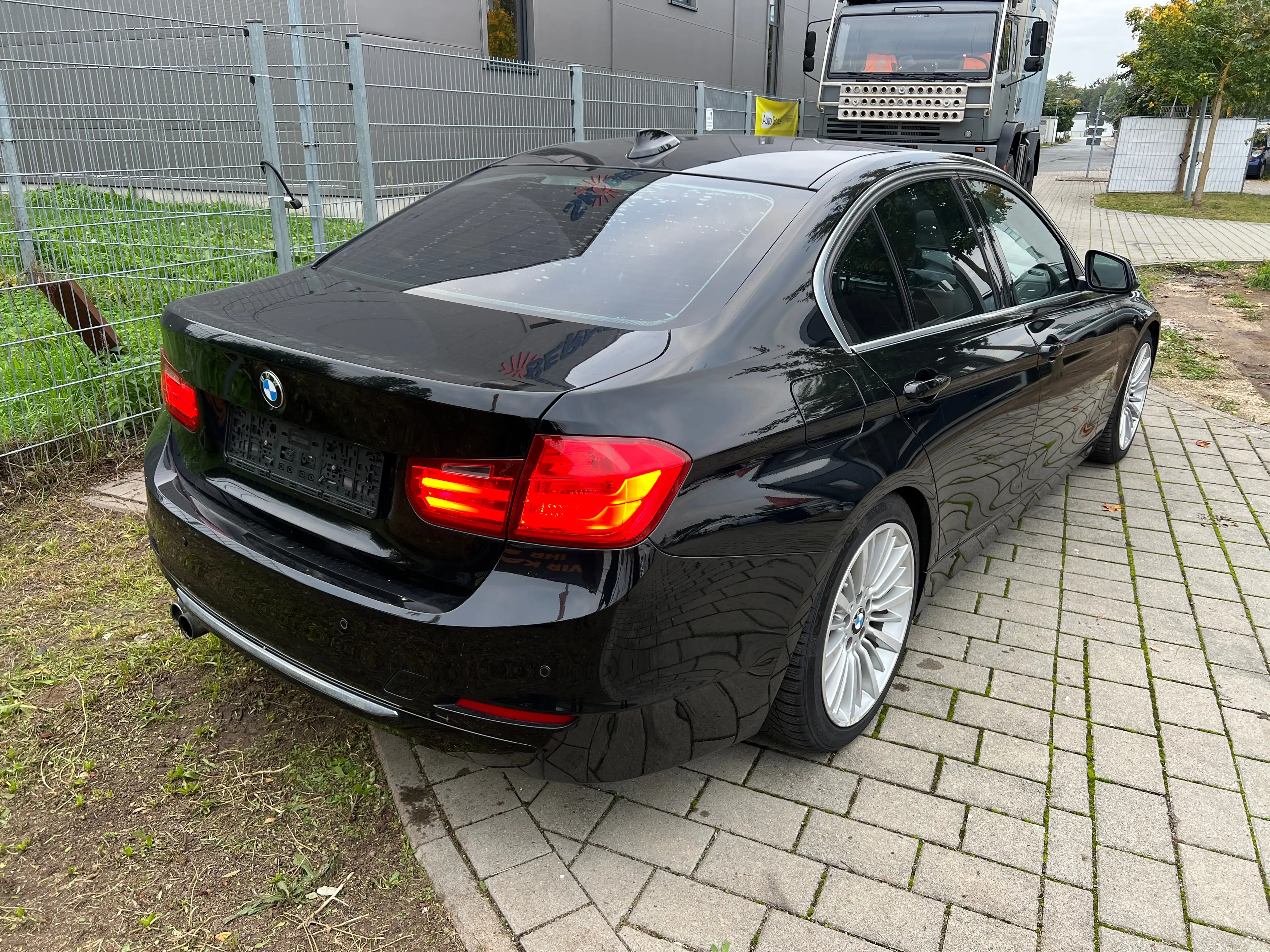 BMW 328 328 i/ 2HAND/Vollender/Automatik/Gepflegt — photo 10
