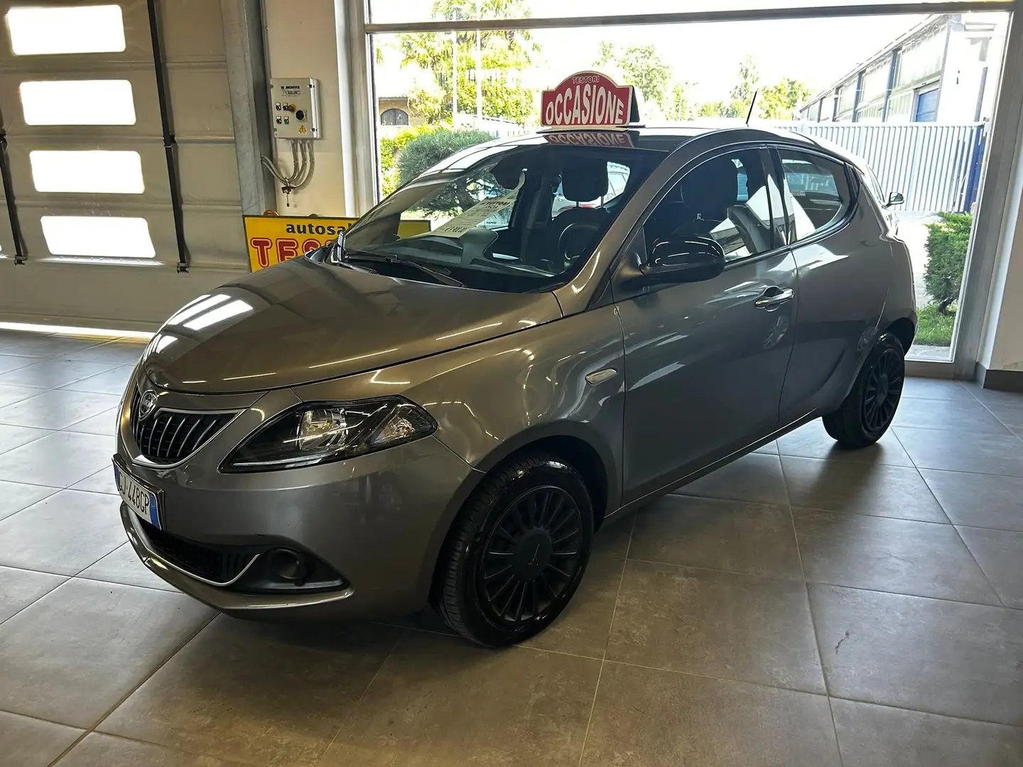 Lancia Ypsilon Ypsilon III 2021 1.0 firefly hybrid Silver Gris - 1