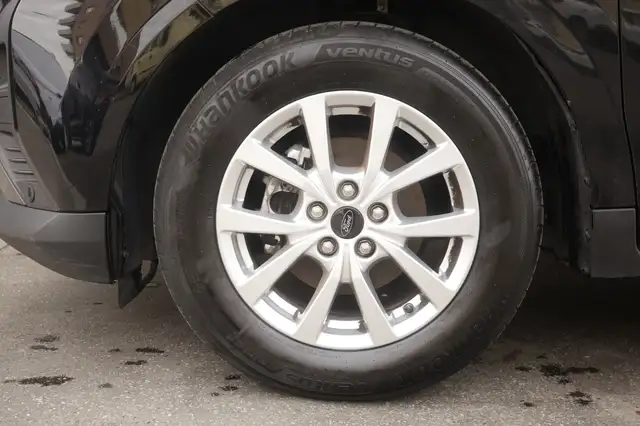 Ford Transit Courier view 5