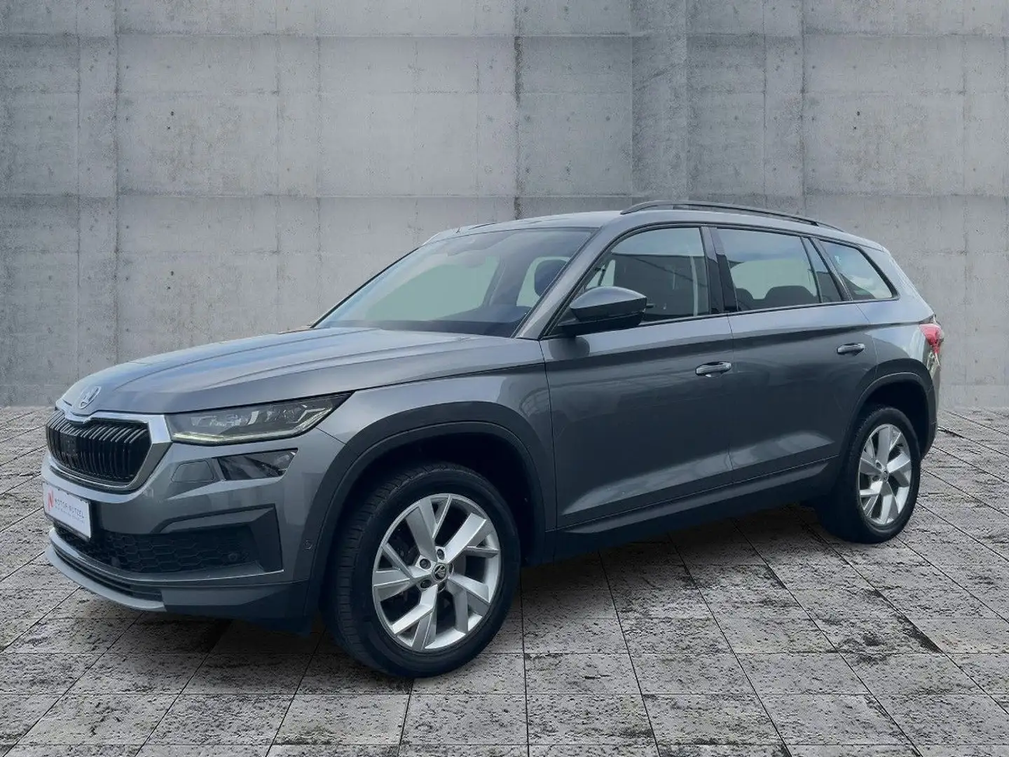 Skoda Kodiaq 2.0TDI 4x4 DSG TOUR MATRIX+NAV+ACC+AHK+VC Grau - 2