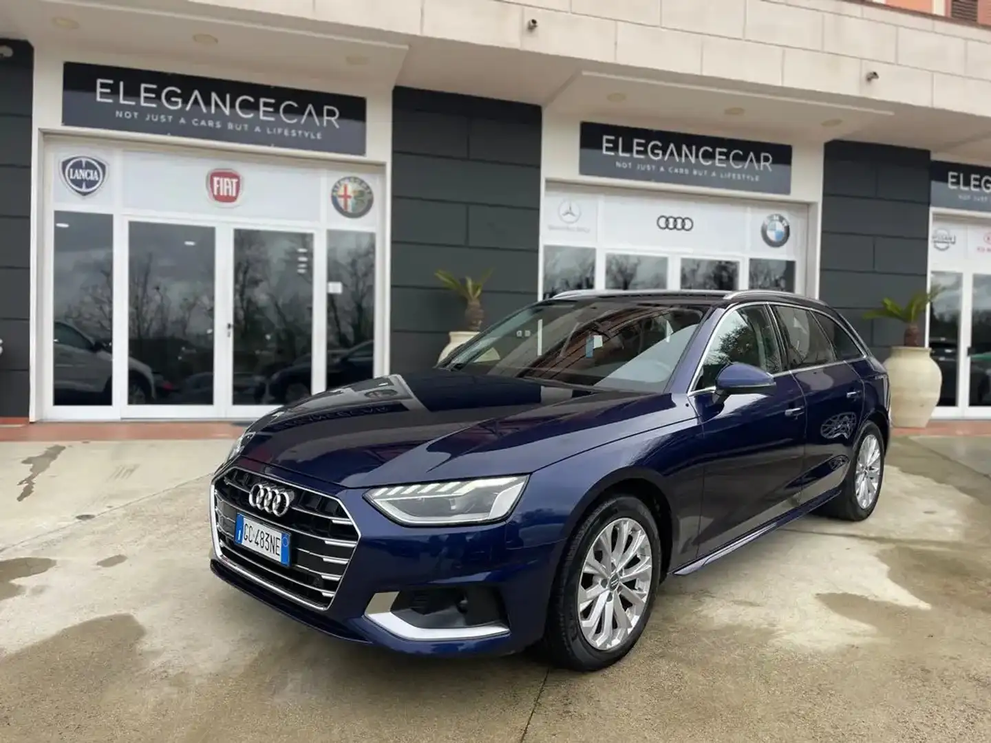 Audi A4 A4 Avant 35 2.0 tdi mhev edition 163cv s-tronic Bleu - 1