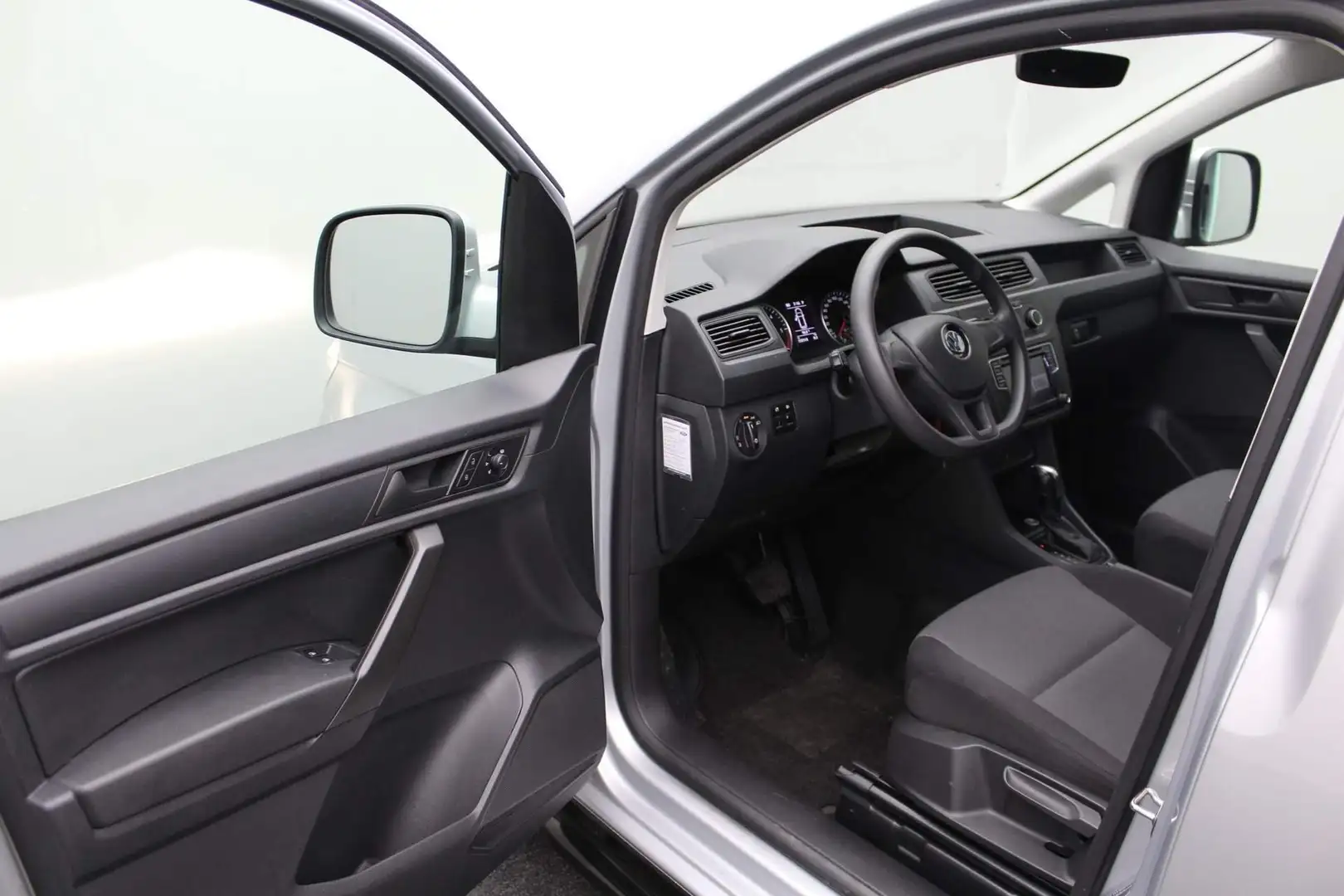 Volkswagen Caddy 2.0 TDI L1H1 BMT Comfortline 2019 NAP | Carplay | Zilver - 2