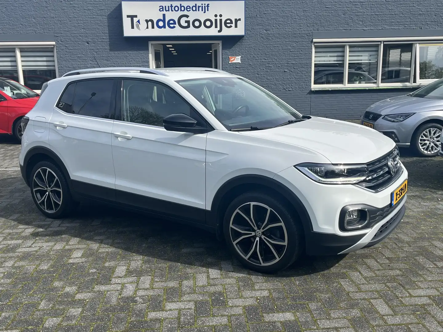 Volkswagen T-Cross 1.0 TSi DSG Style | BLACK DESIGN | STOELVERW. | AD Bianco - 1