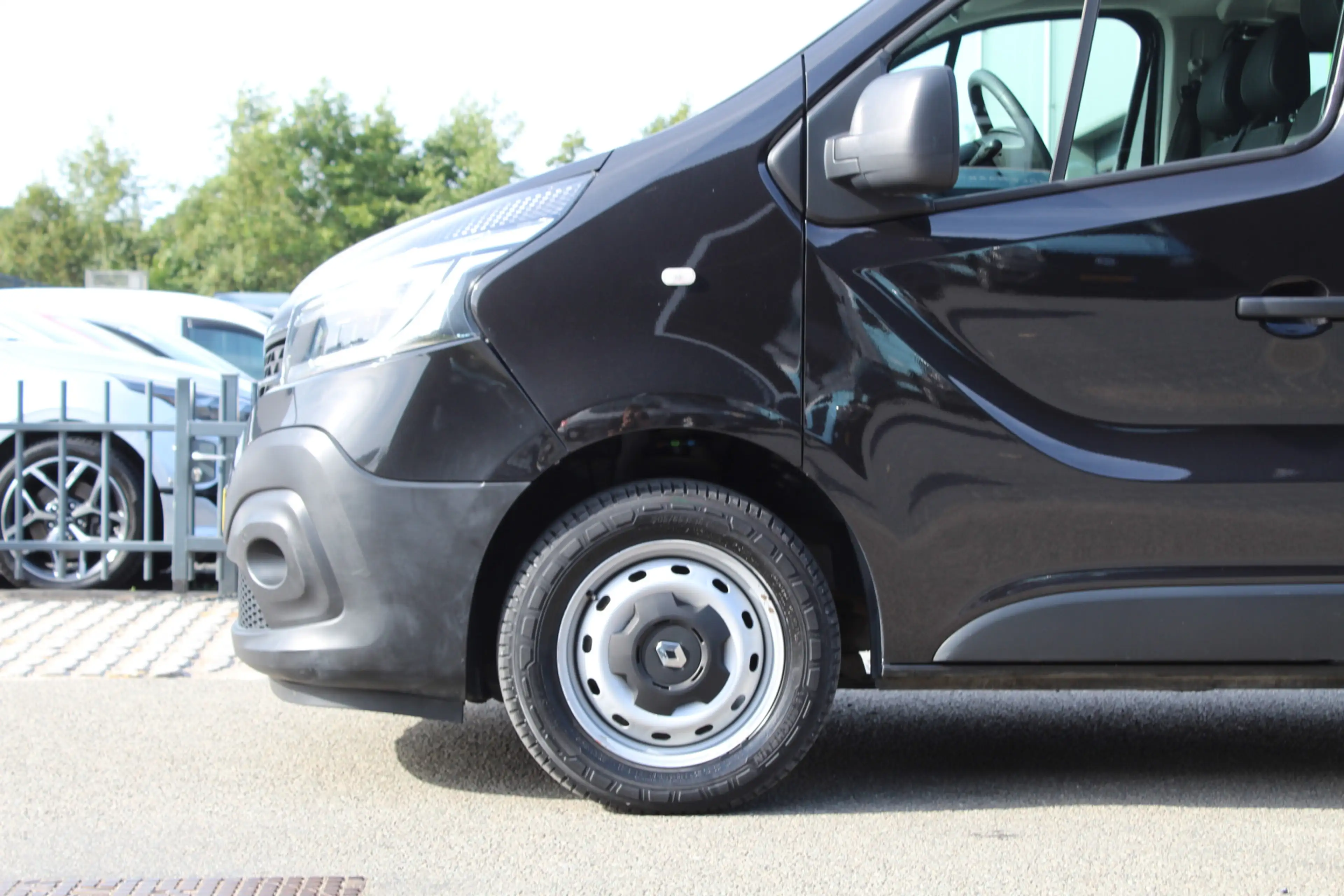 Renault Trafic Passenger 2.0 dCi 145Pk Grand Zen 9persoons Euro6 — photo 9