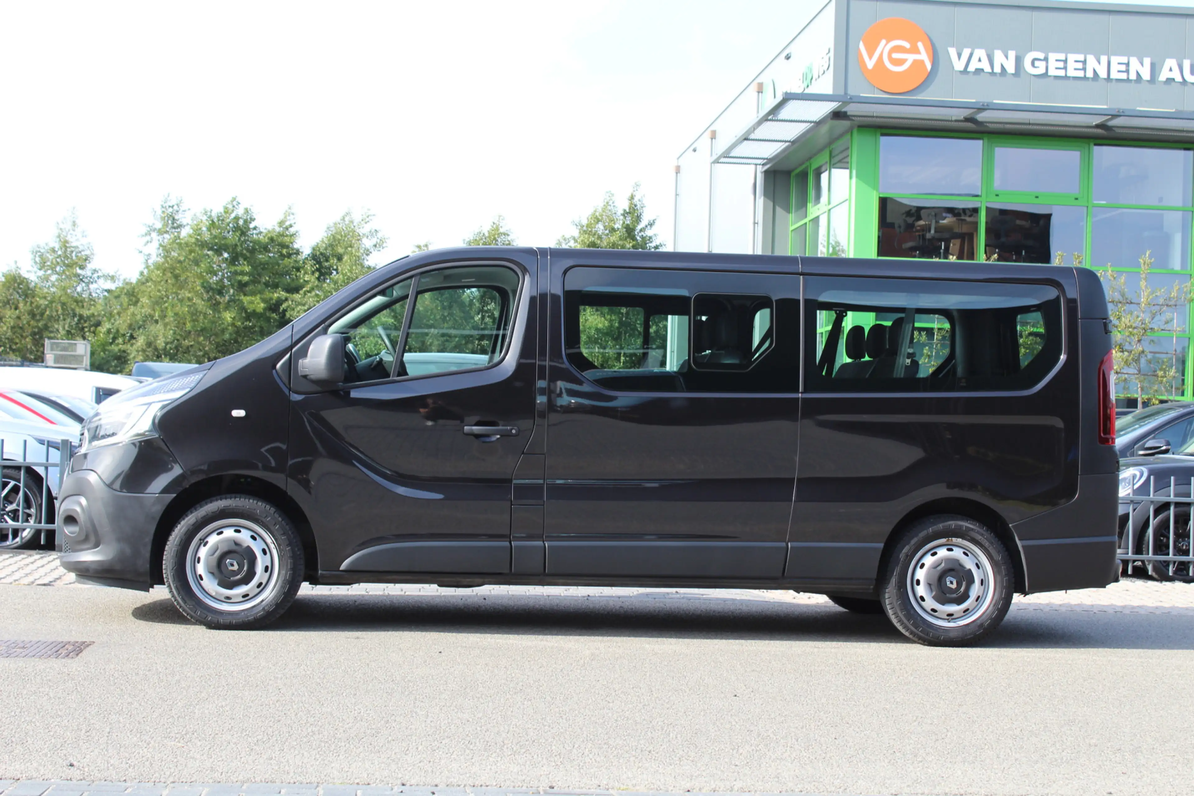 Renault Trafic Passenger 2.0 dCi 145Pk Grand Zen 9persoons Euro6 — photo 6