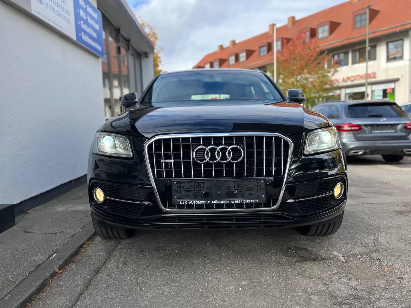 Audi Q5 3.0 TDI Aut. qu S line+20"+Leder+Pano+Navi Schwarz - 2