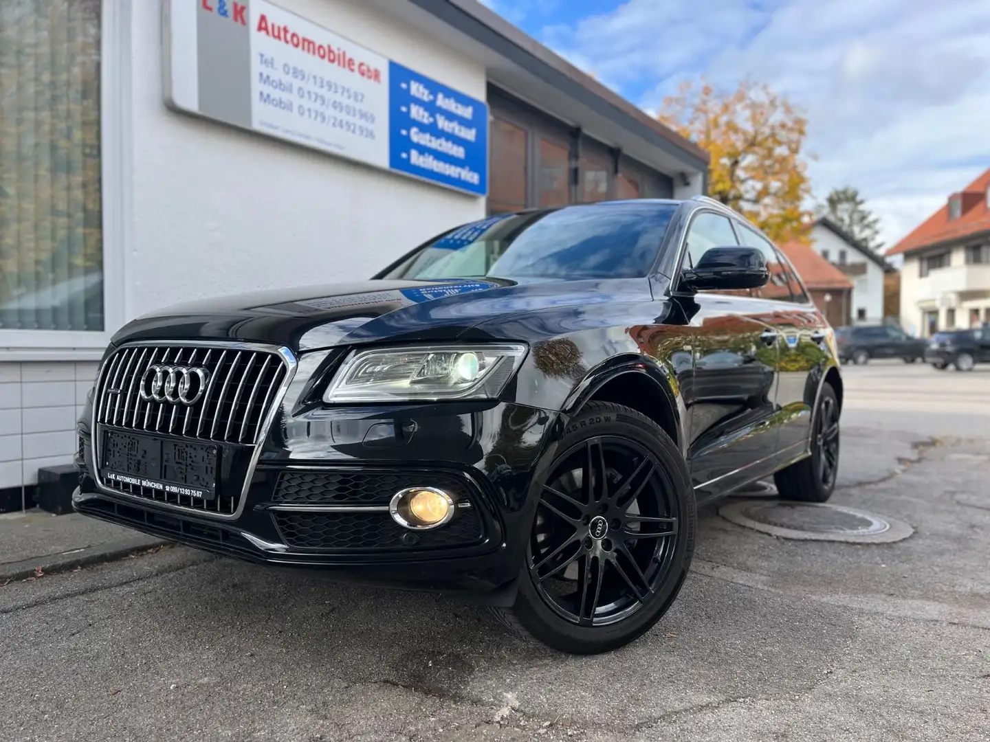 Audi Q5 3.0 TDI Aut. qu S line+20"+Leder+Pano+Navi Schwarz - 1